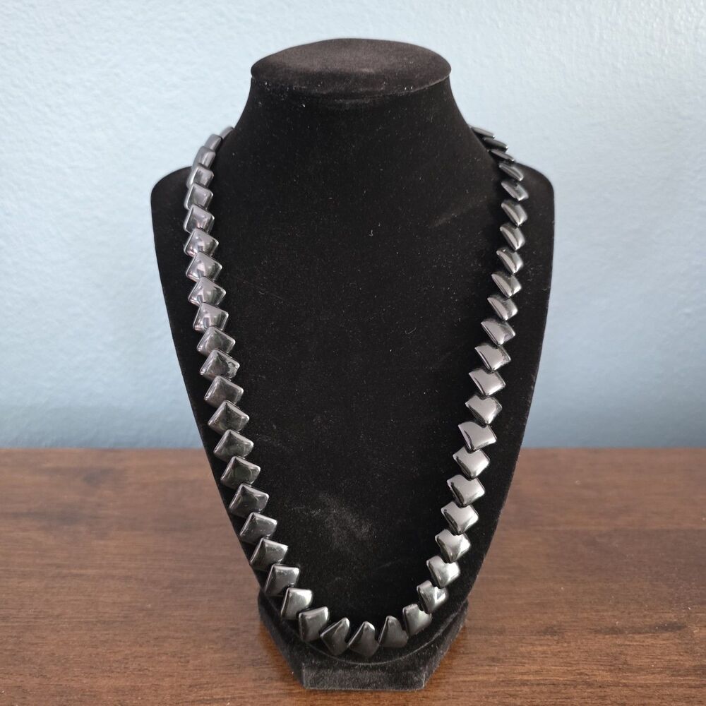 Trifari signed Hand Knotted Beaded Necklace Geometric Lucite Black Vintage Retro